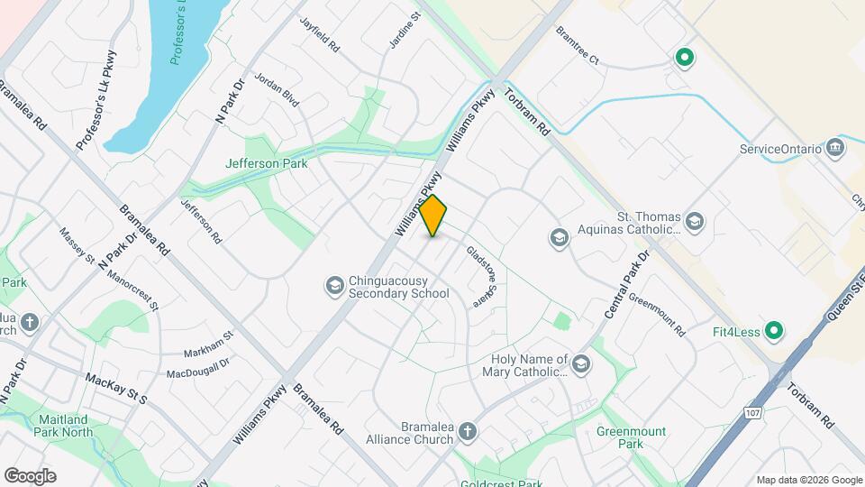 15 Golden Gate Dr Map and Location Details