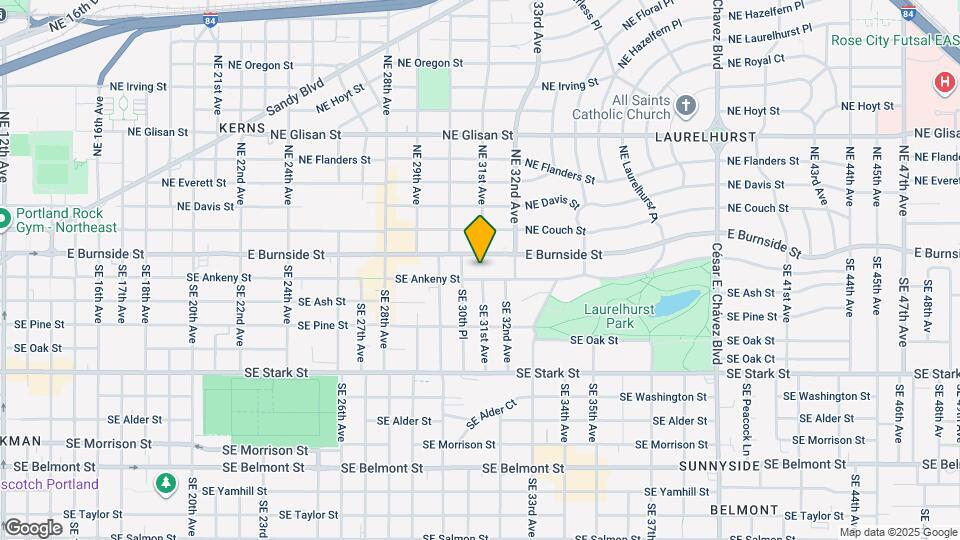 3087 SE Ankeny St Map and Location Details