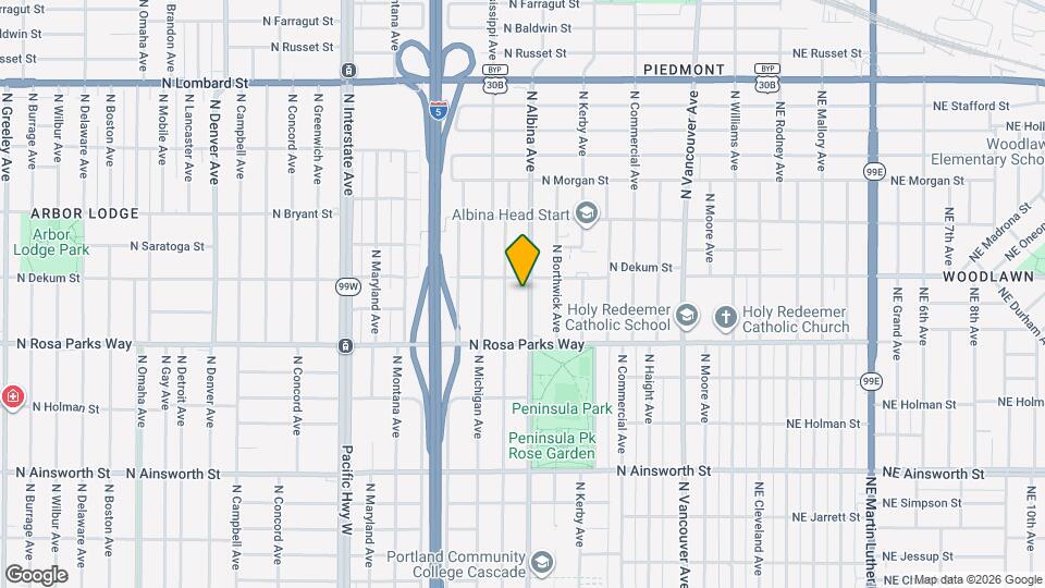 6711 N Albina Ave Map and Location Details