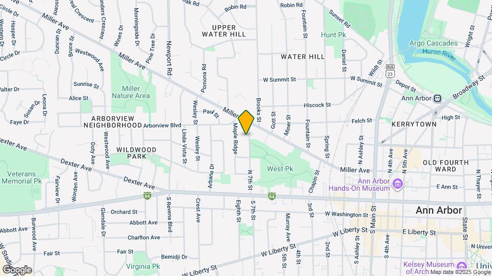 415 N 7th St Map and Location Details