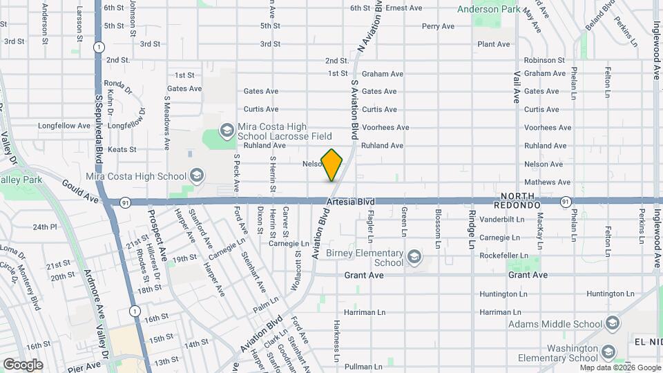 1740 Mathews Ave Map and Location Details