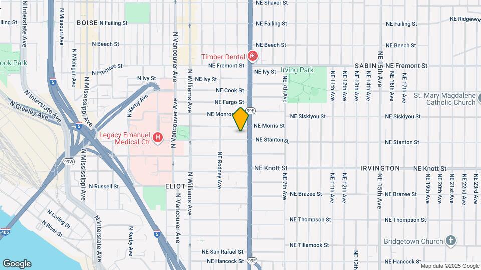 313 NE Stanton St Map and Location Details