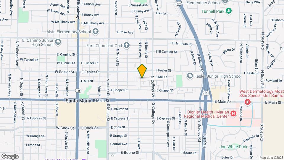 702 E Mill St Mapa y Detalles de la Ubicación