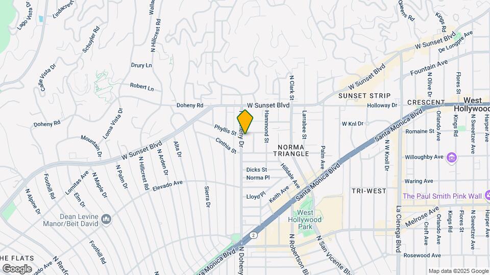 940 N Doheny Dr Map and Location Details