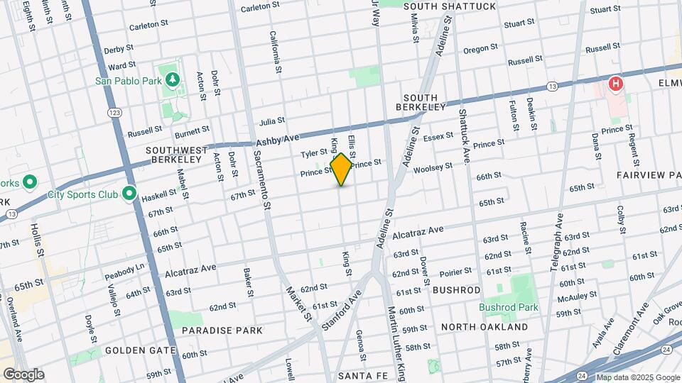 3131 King St Map and Location Details