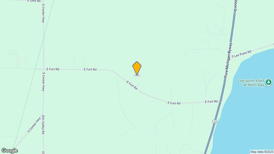 4055 S Thornapple Holw Apartments Suttons Bay, MI Apartments For Rent