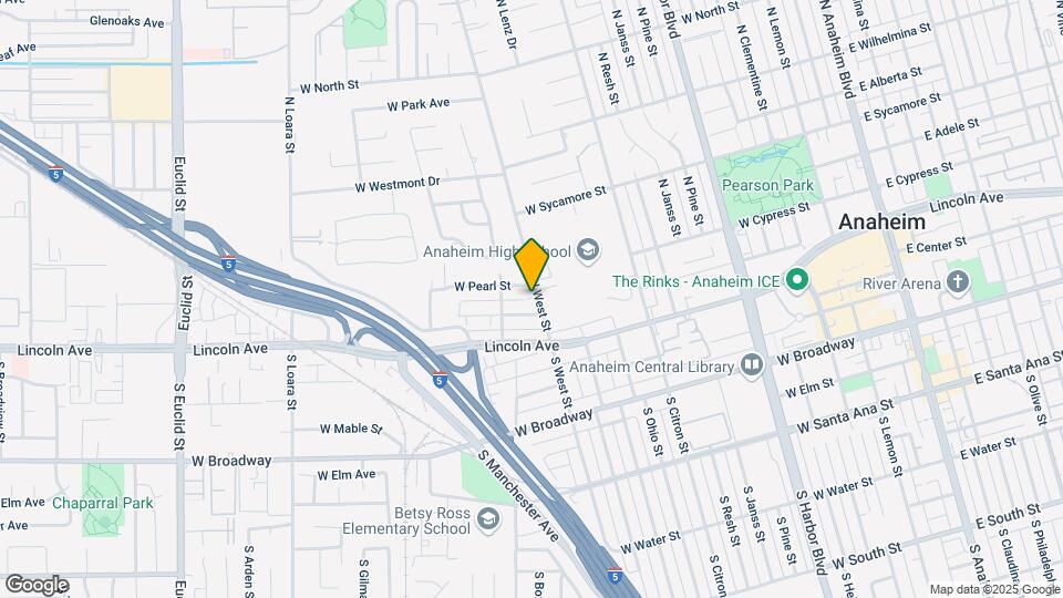 211 N West St Map and Location Details