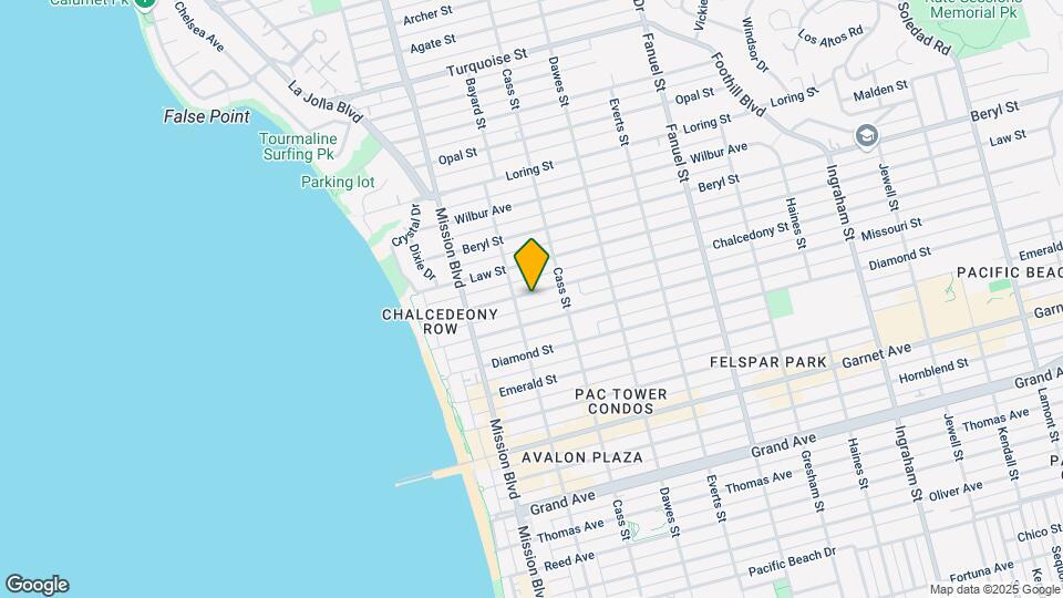 929-931 Chalcedony St Map and Location Details