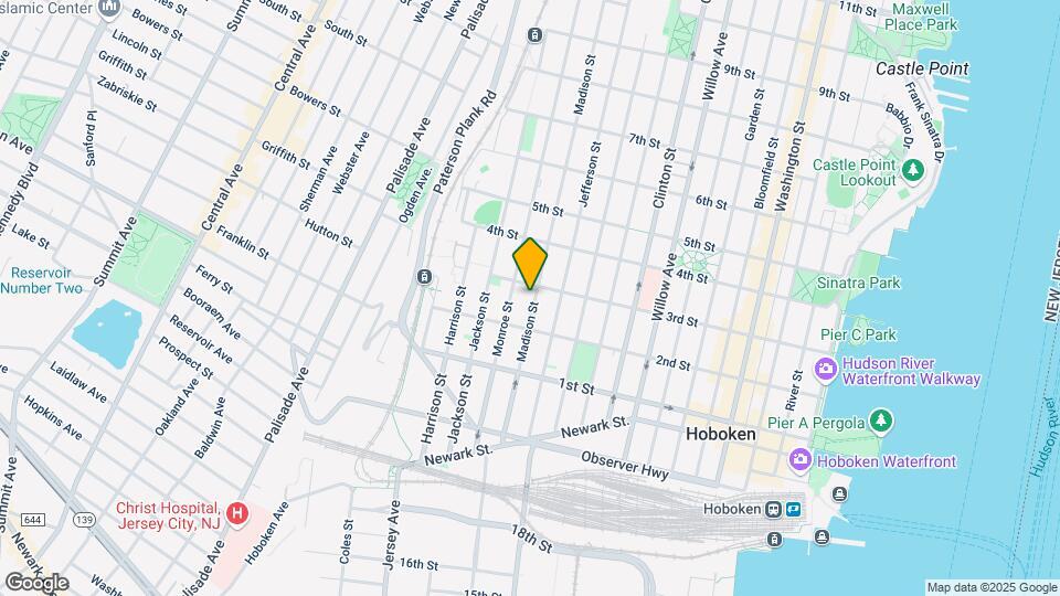 222 Madison St Map and Location Details