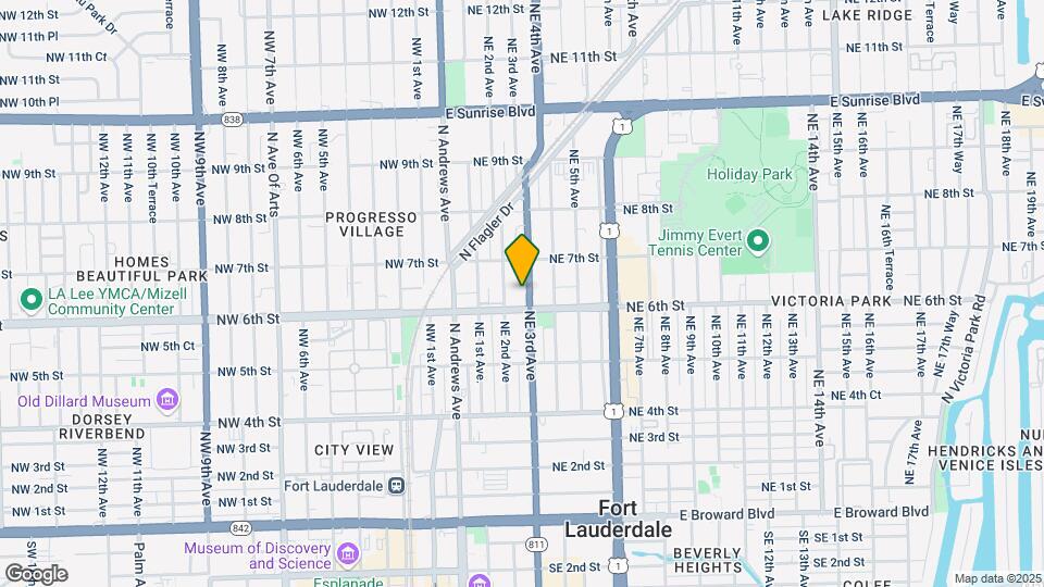 615 NE 3rd St Mapa y Detalles de la Ubicación
