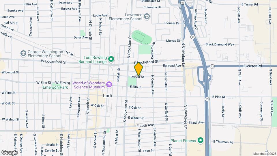 302 Locust St Map and Location Details