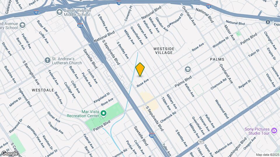 3325 S Bentley Ave Map and Location Details