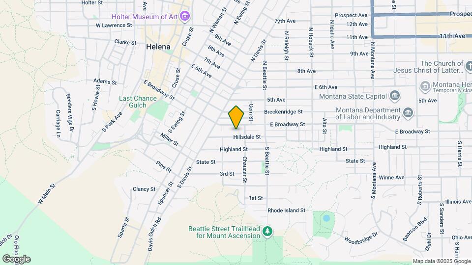 556 Hillsdale St Map and Location Details