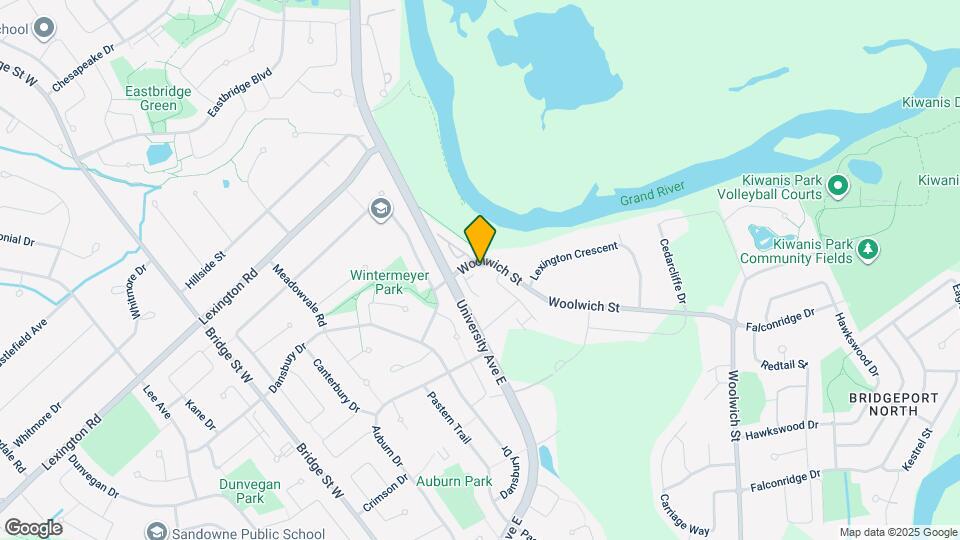 465 Woolwich St Map and Location Details