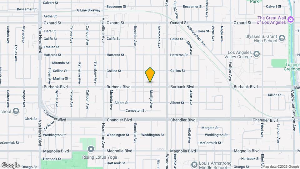13803-13805 Burbank Blvd Mapa y Detalles de la Ubicación