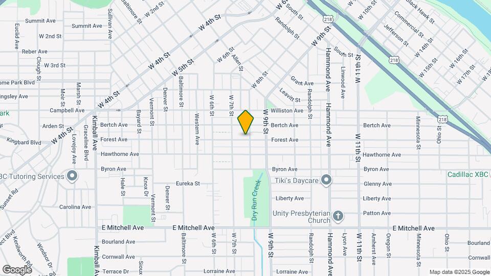 927 Forest Ave Map and Location Details