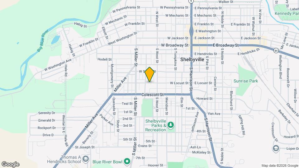 329 W Locust St Mapa y Detalles de la Ubicación