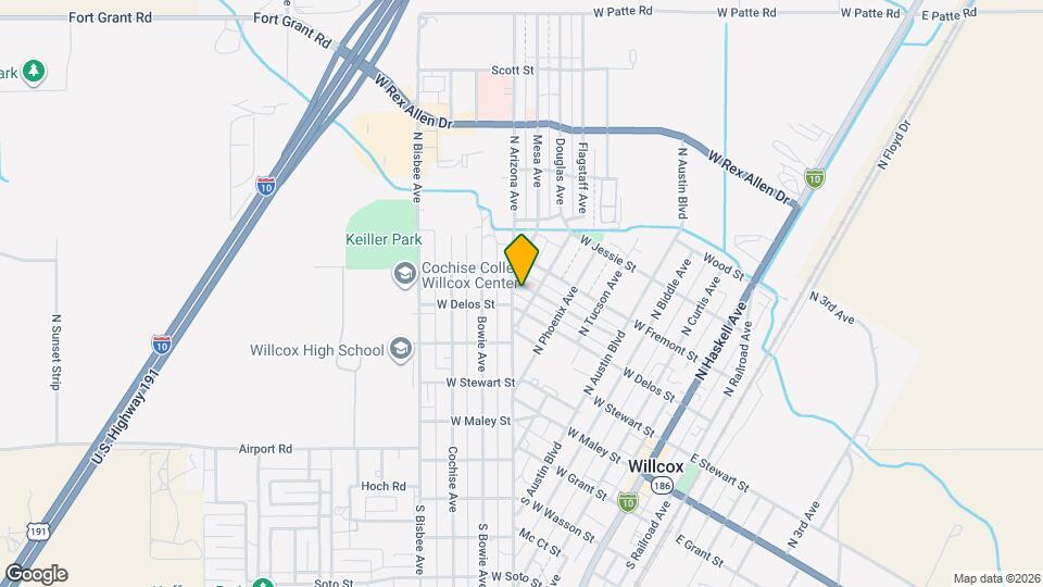 700 W Henry St Map and Location Details