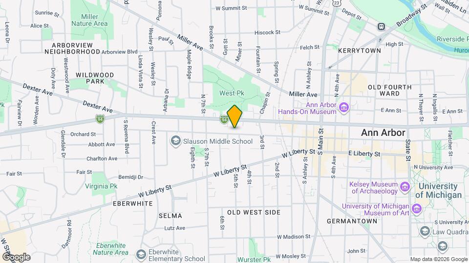 716 W Washington St Map and Location Details