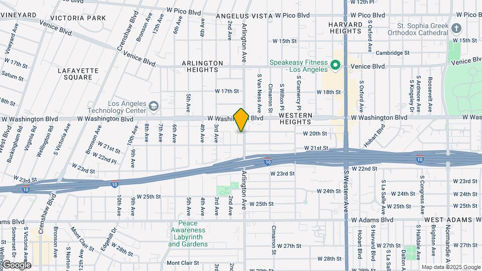 2011 Arlington Ave Mapa y Detalles de la Ubicación