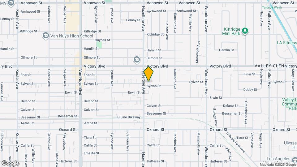 14041 Sylvan St Map and Location Details