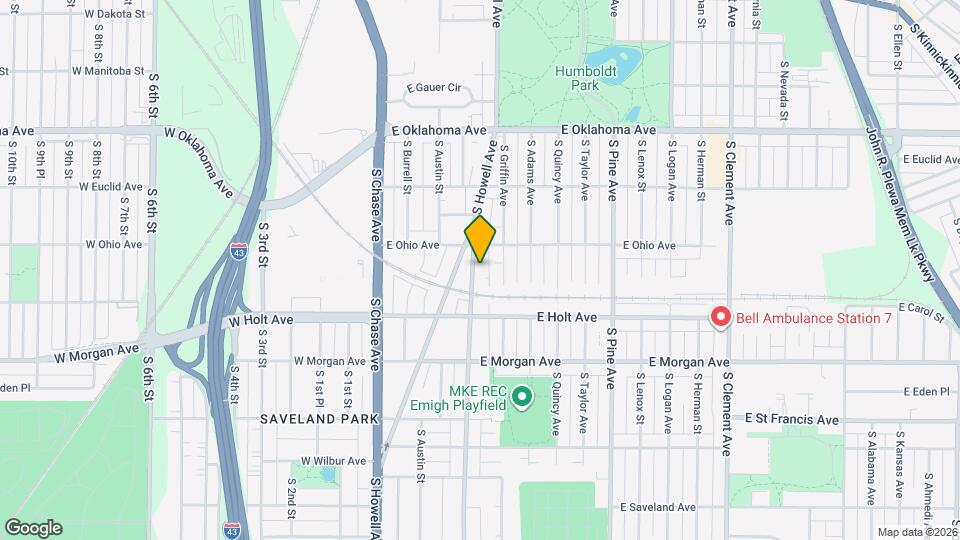 3332 S Whitnall Ave, Unit UPPER Mapa y Detalles de la Ubicación