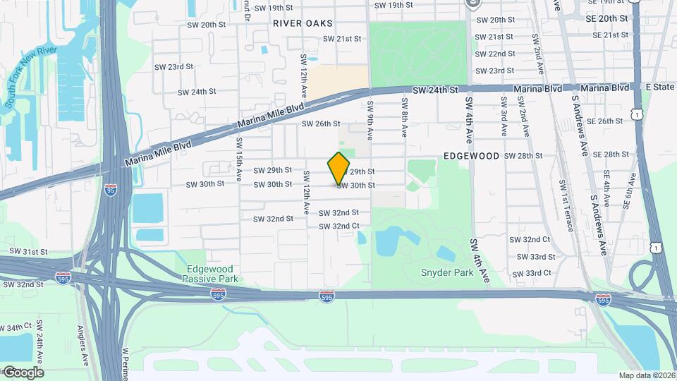 1010 SW 30th St Map and Location Details