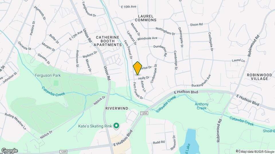 910 Holly Dr Map and Location Details