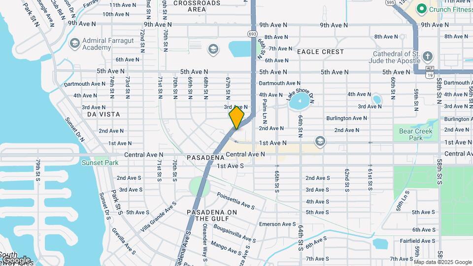 211 Pasadena Ave N Map and Location Details