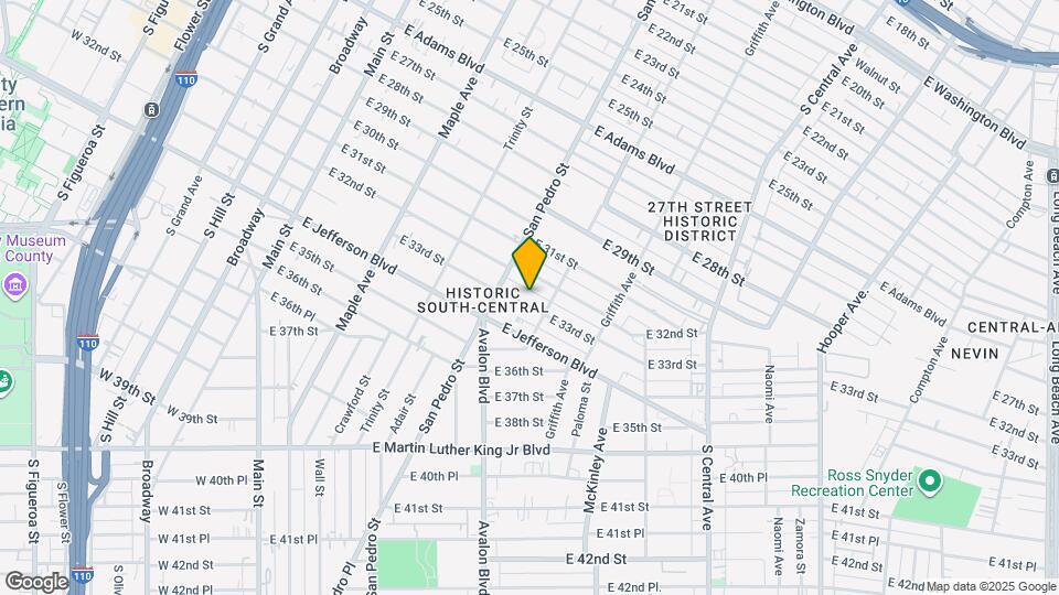 731 E 33rd St Map and Location Details