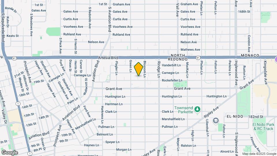 Rockefeller Apartments Map and Location Details