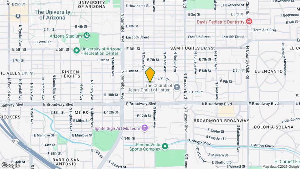 2128 E 9th St Map and Location Details
