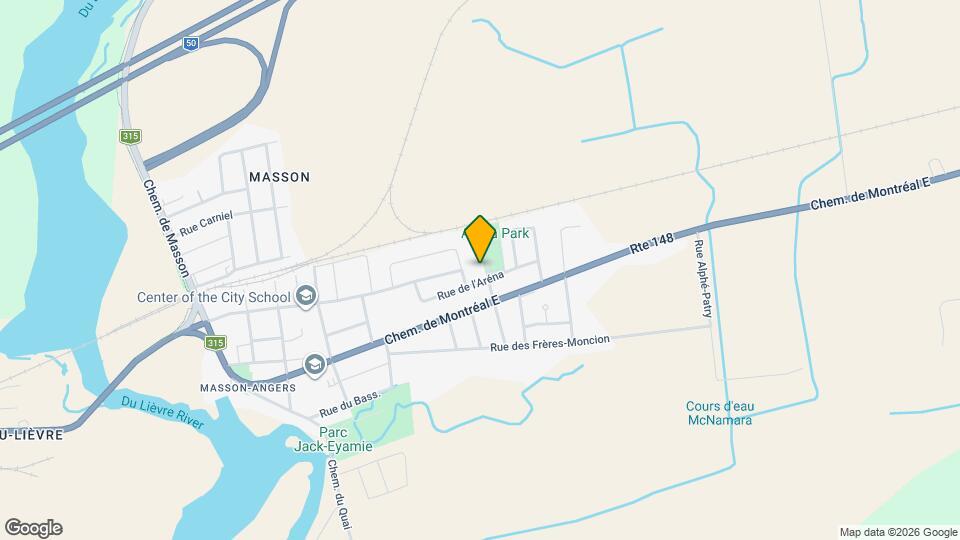 124 Lombard Rue Map and Location Details