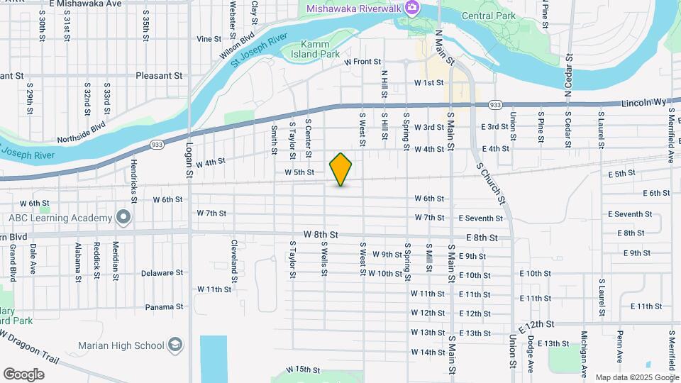 532 W 6th St Map and Location Details
