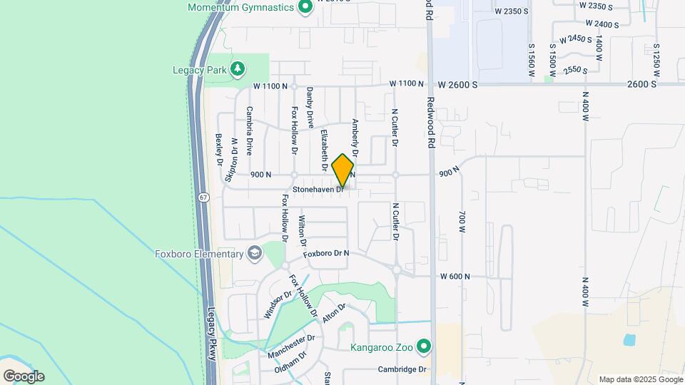 929 W Stonehaven Dr Map and Location Details