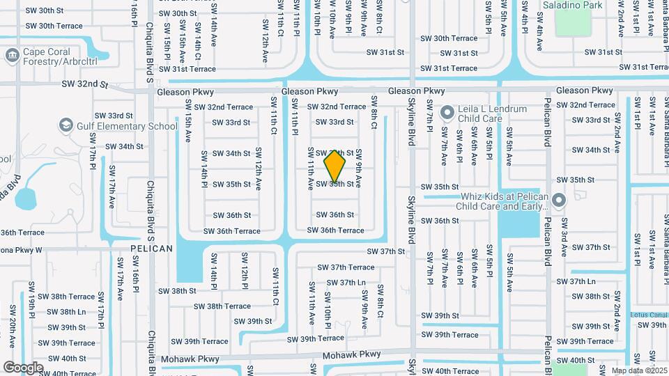 930 SW 35th St Map and Location Details
