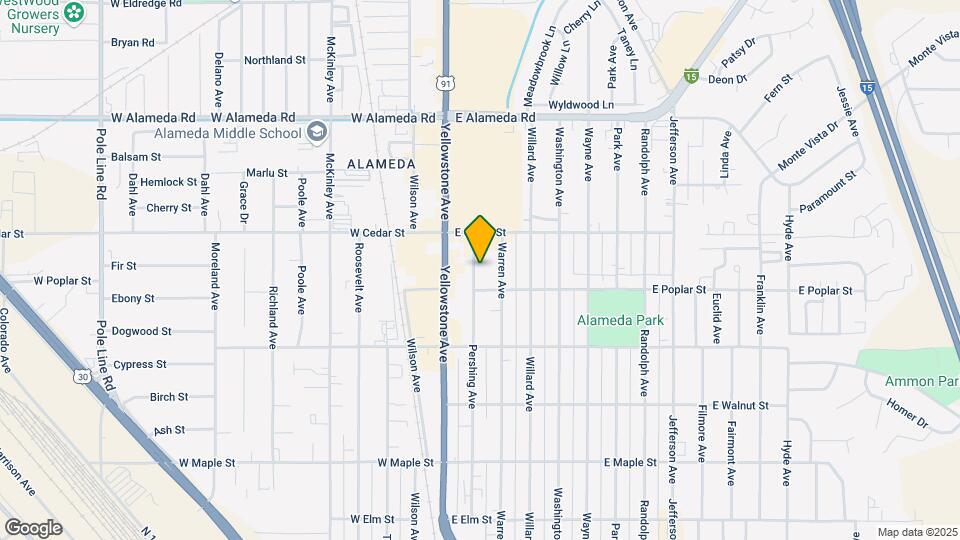 636 Pershing Ave Map and Location Details