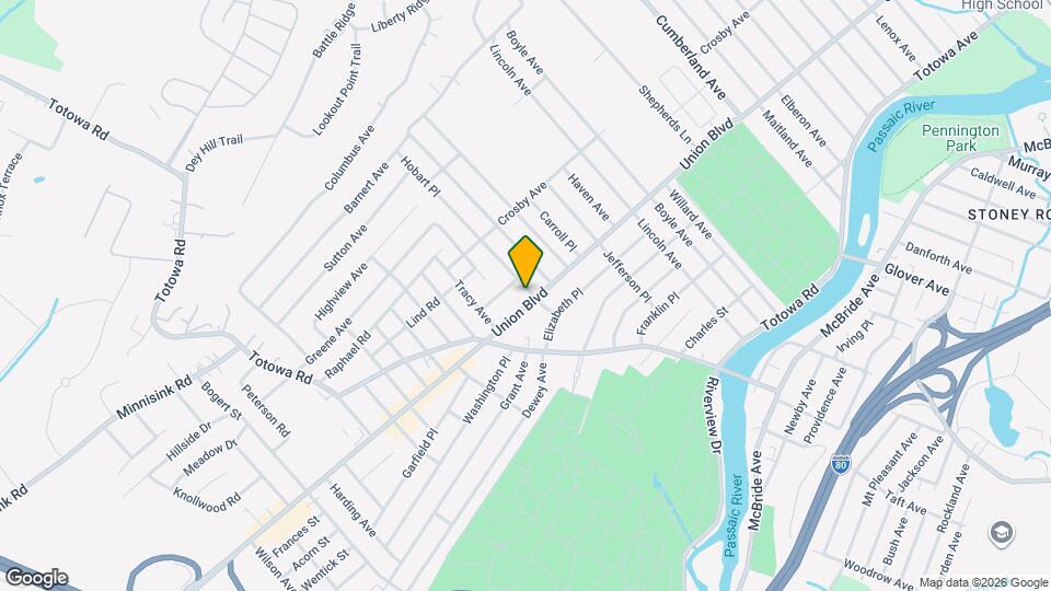 239 Union Blvd Map and Location Details