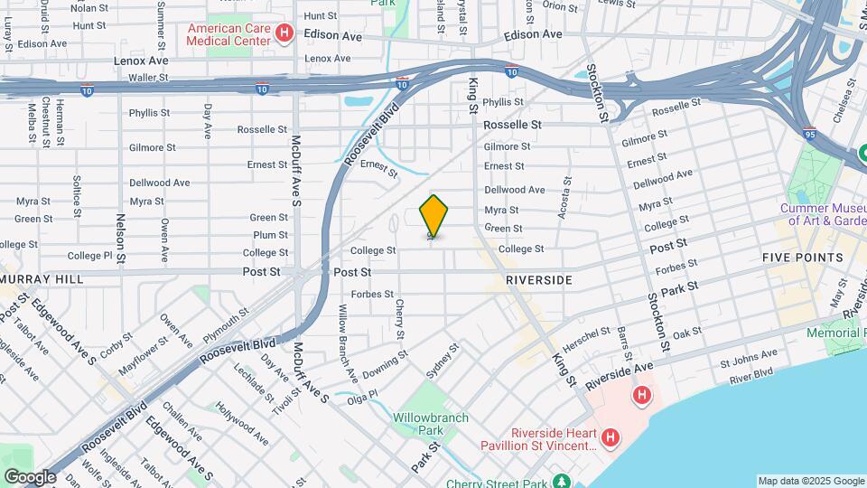 2811 College St Map and Location Details