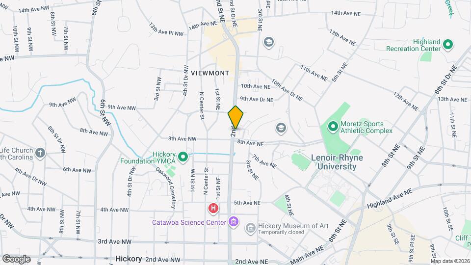 Colonial House Apartments and Nearby Hickory Apartments For Rent