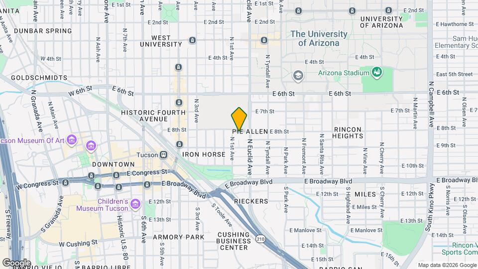 720-722 E 8th St Map and Location Details