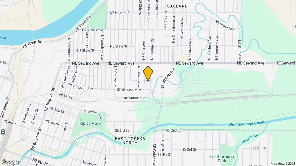 281 NE Sumner St Map and Location Details