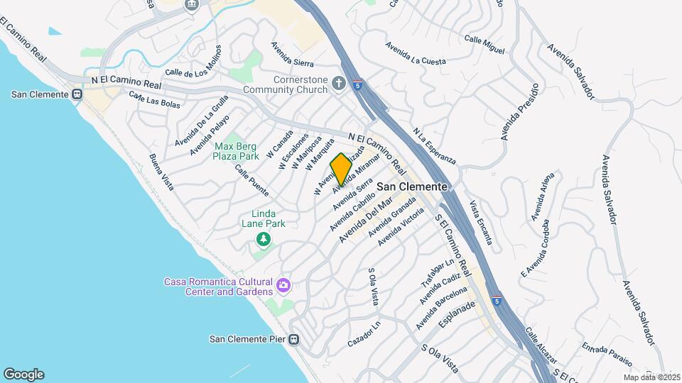 211 Avenida Miramar Map and Location Details