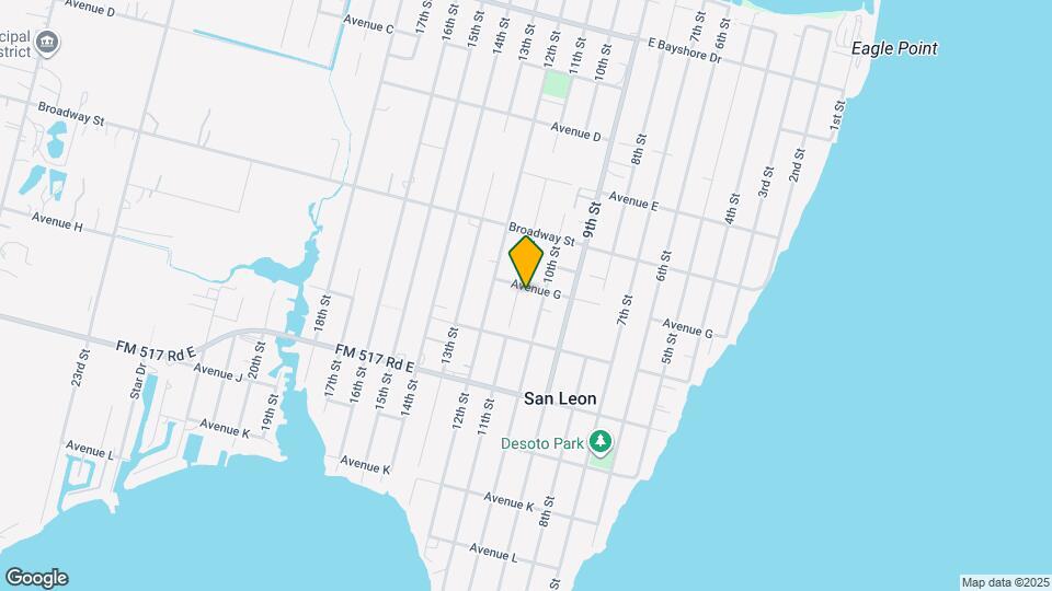 715 11th St Map and Location Details