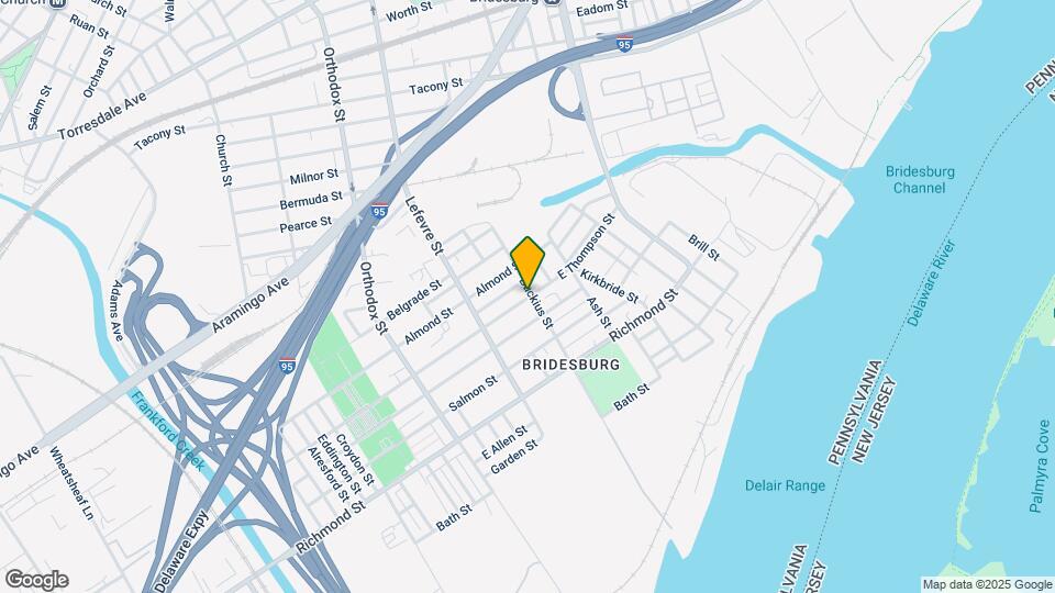 4556 E Thompson St Mapa y Detalles de la Ubicación