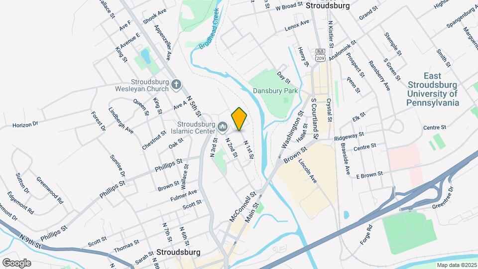 123 N 1st St Map and Location Details