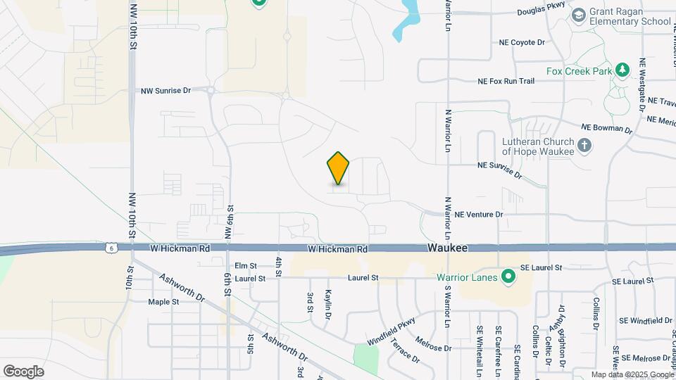 211 NW Greenwood Pl Map and Location Details