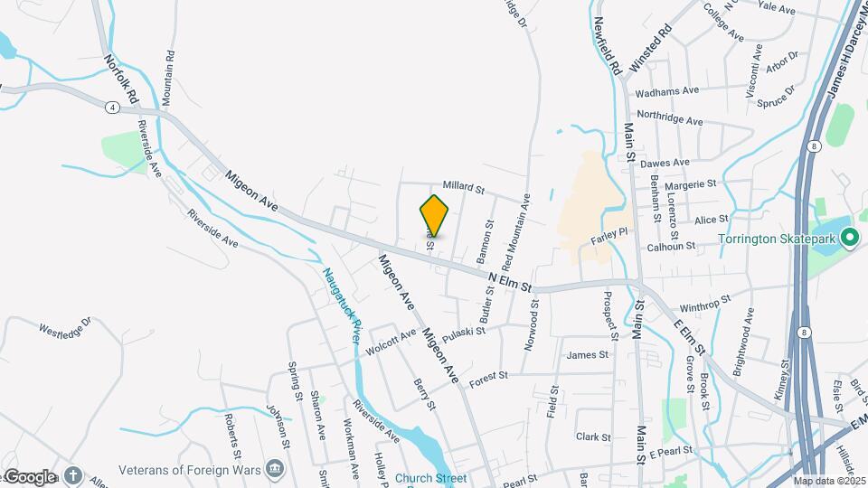 26 Pine St Map and Location Details