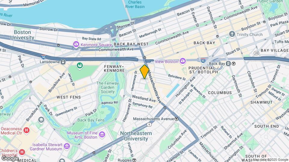 33 Edgerly Rd, Unit 14 Map and Location Details