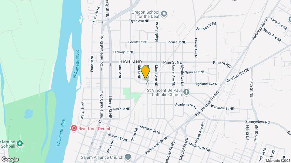 581 Highland Ave NE Map and Location Details